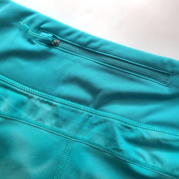 NWT Athleta Run with It 3.5" Athletic Training Running Shorts Women's Large - Picture 9 of 9